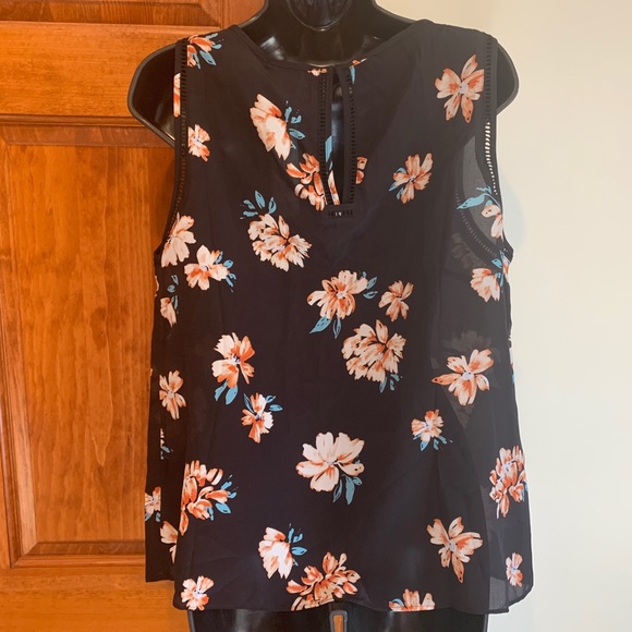 Anthropologie Greylin Sleeveless Top blouse silk Large Floral light black pink - Picture 2 of 4